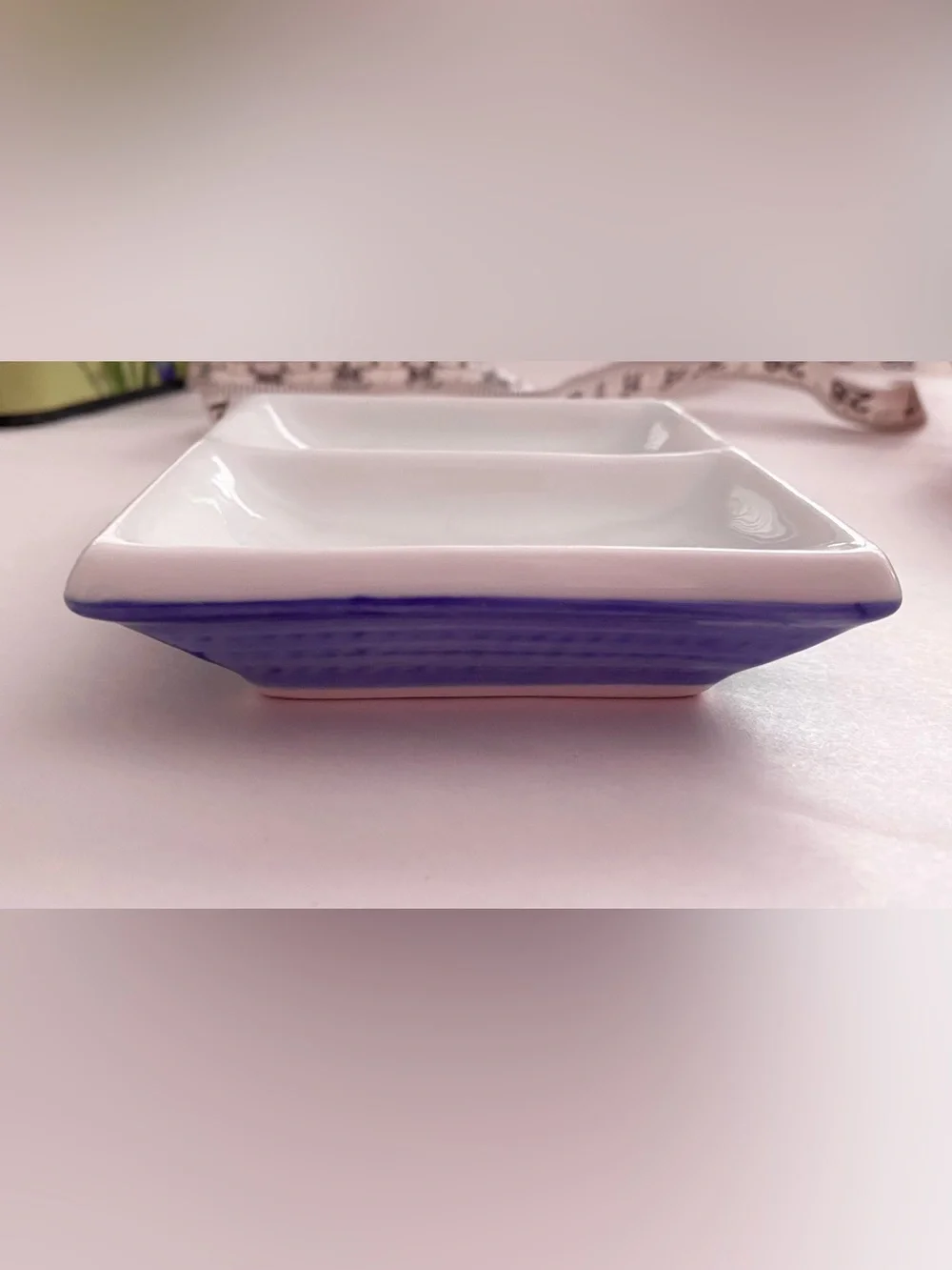 Pier 1 Vintage 1990s Divided Condiment or Olive Dish. EUC. No Chips or stains.
